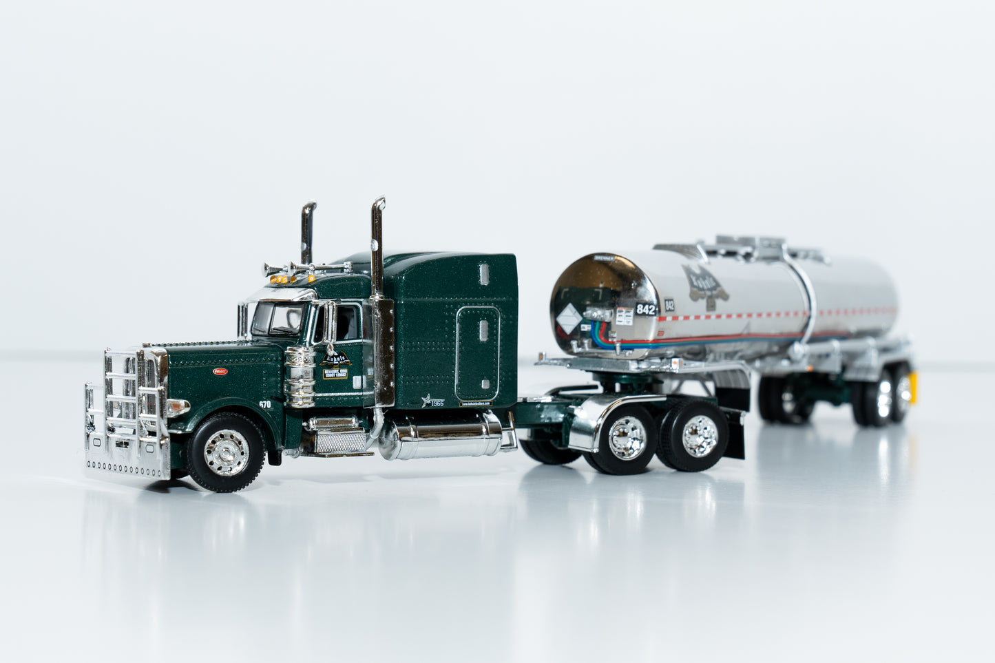 Kuhnle Brothers Peterbilt 389 1/64 Diecast